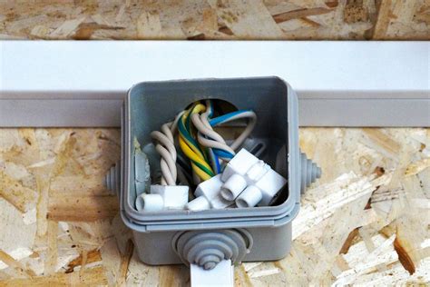 are electrical junction boxes allowed in the attic|attic electrical junction box rules.